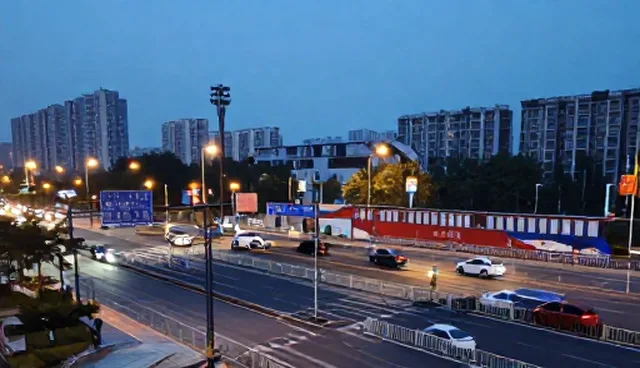 手机版网站建设影响用户体验的核心因素分析